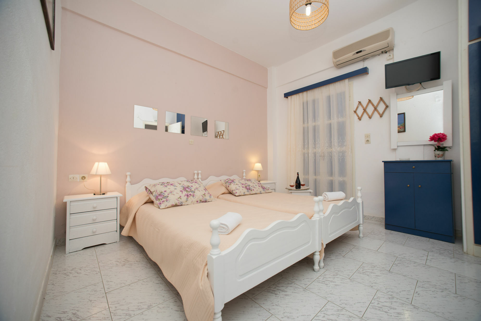 Aparthotel Bella Sant Perissa  Exteriér fotografie